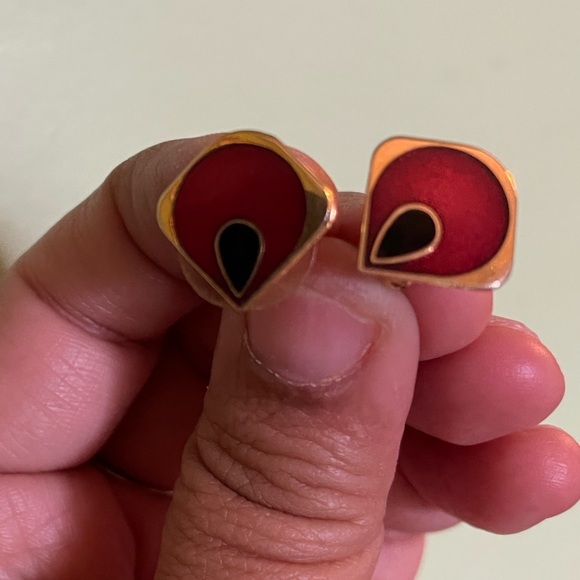 Peacock Feather Cuff Bangle and Earrings - Picture 9 of 13